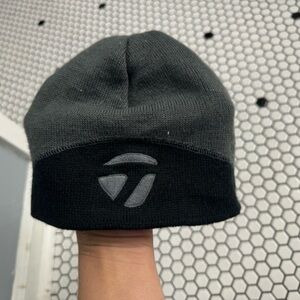 Taylormade toboggan hat one size